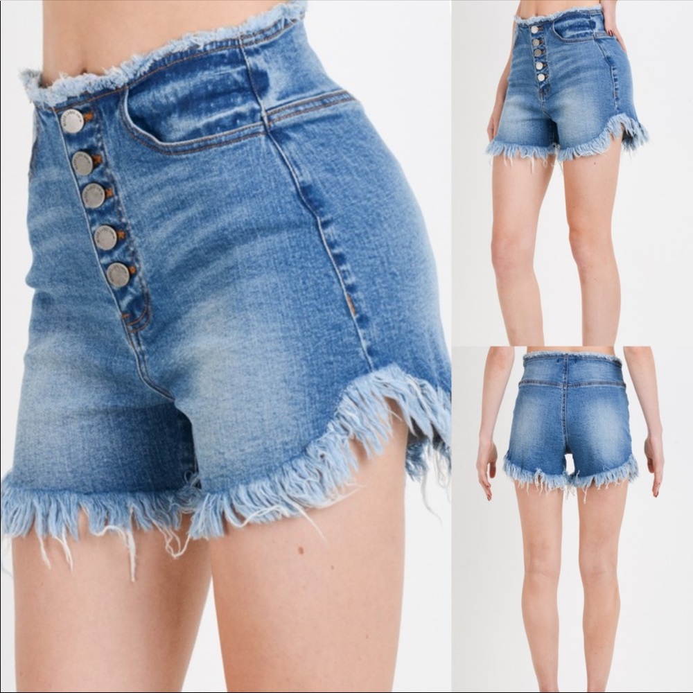 Denim shorts - Picture 3 of 5